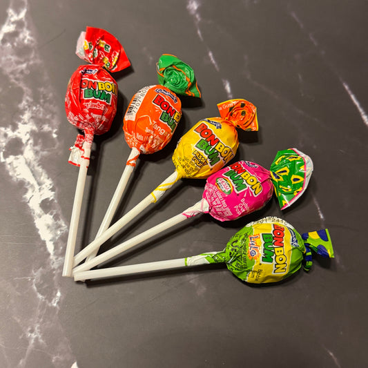 Bon Bon Bum Colombina - Paleta colombiana de caramelo duro con centro de chicle sabores tropicales